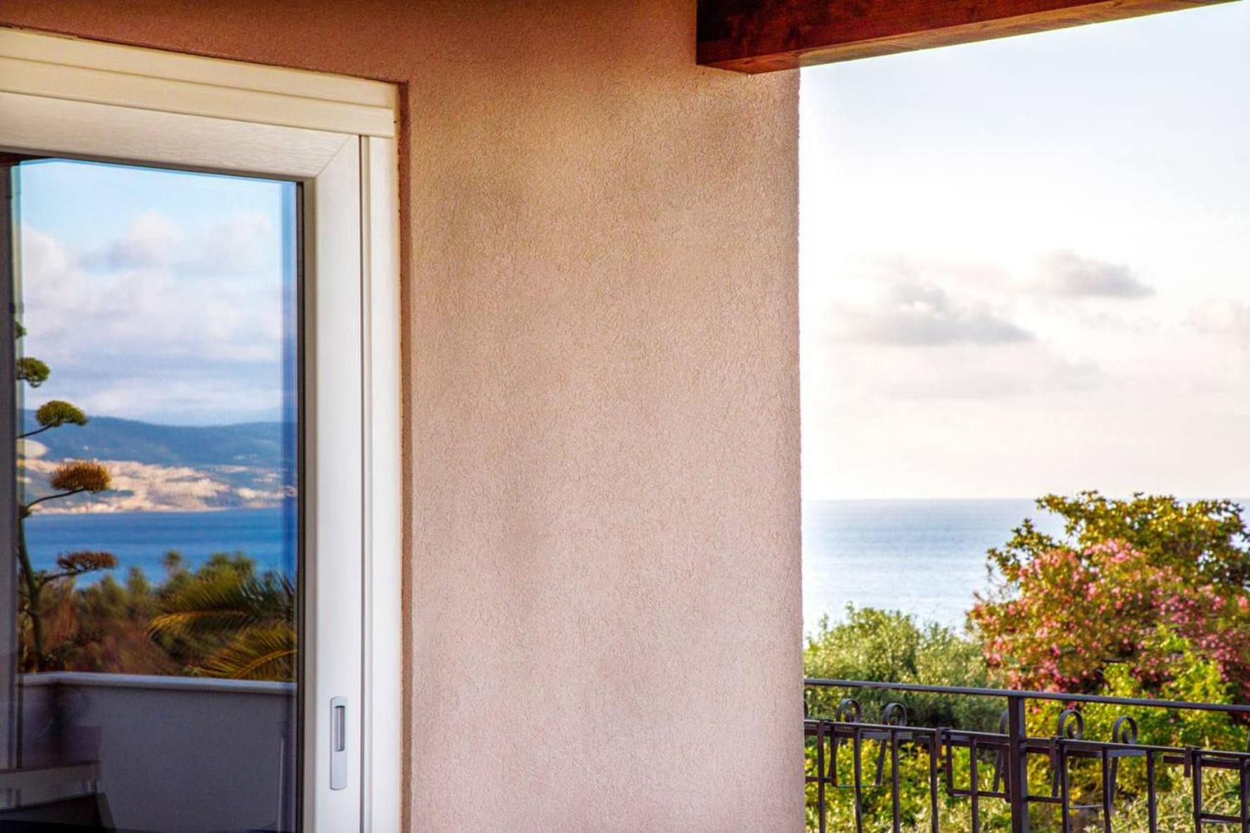 Residenza Anna Calabria Bed & Breakfast Briatico Dış mekan fotoğraf