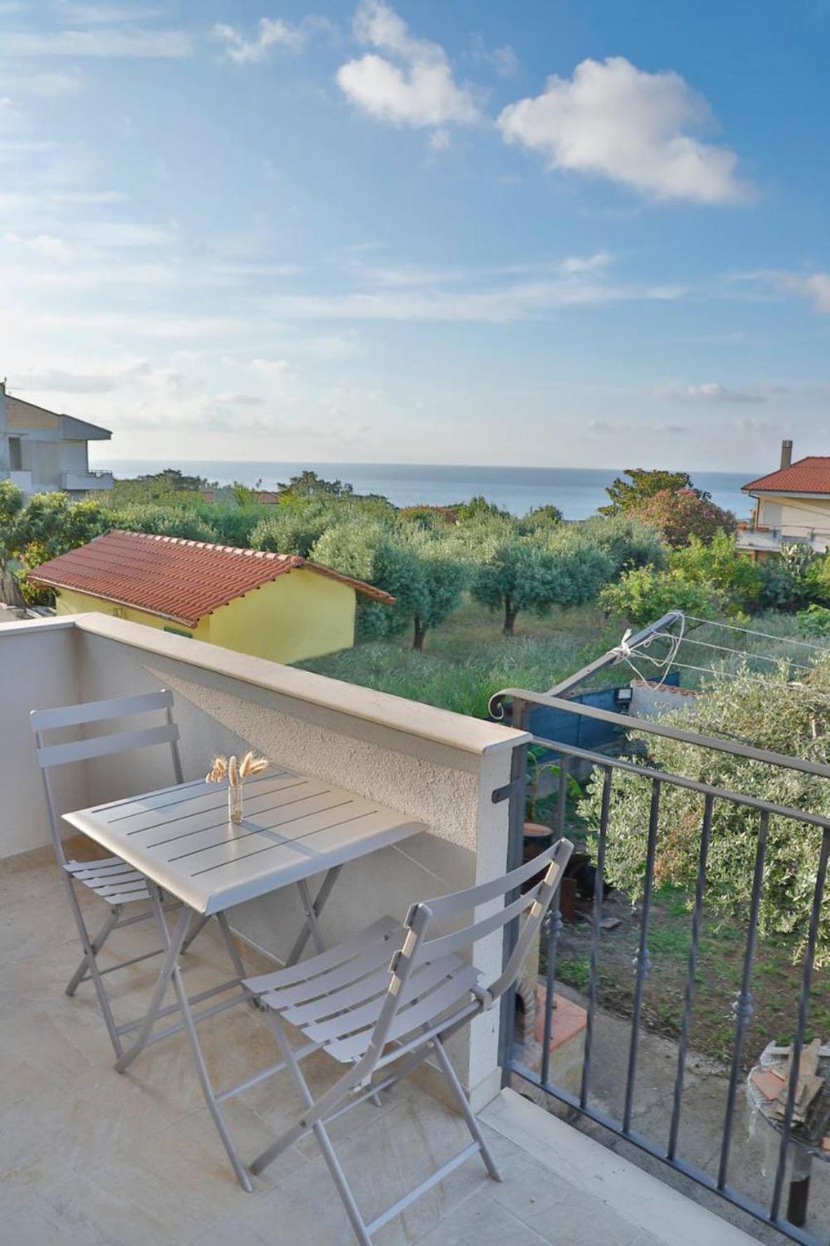 Residenza Anna Calabria Bed & Breakfast Briatico Dış mekan fotoğraf